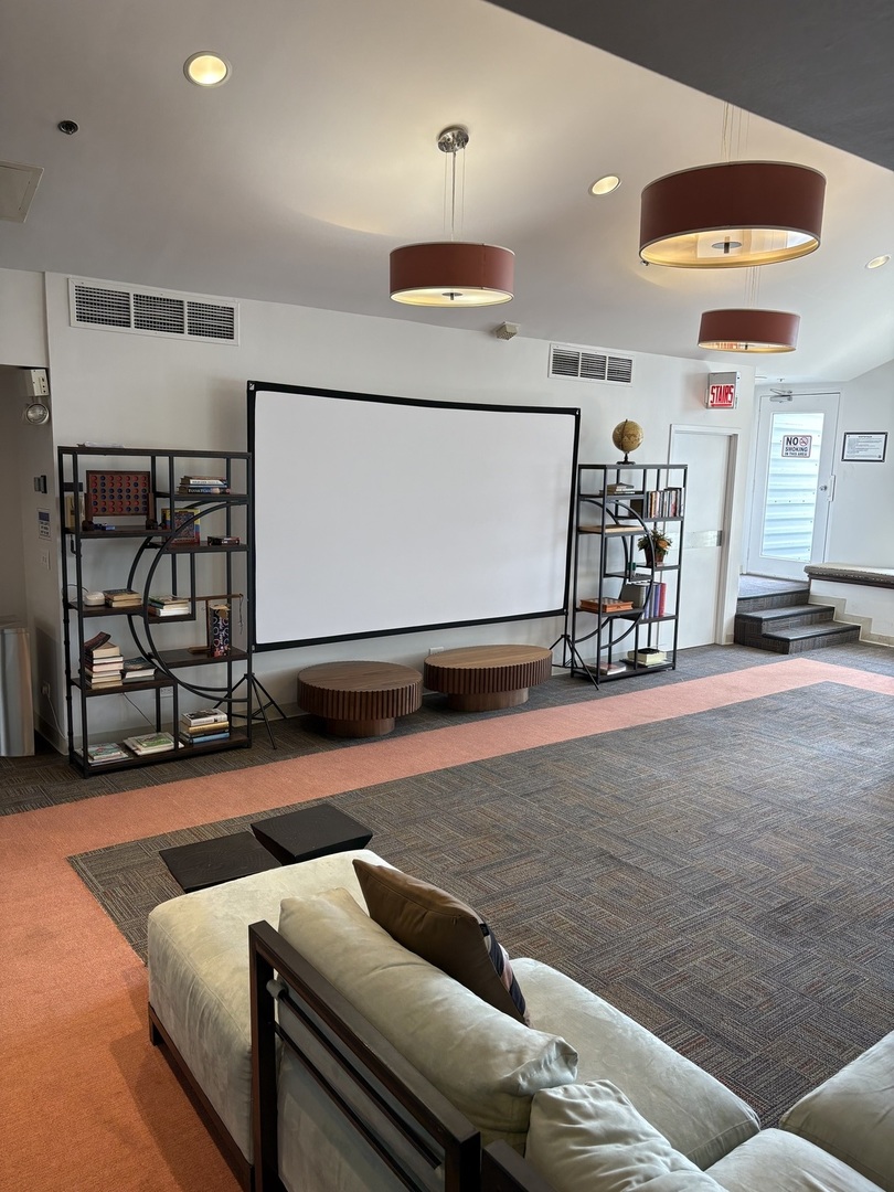 40 E 9th Street #312, Chicago, IL 60605