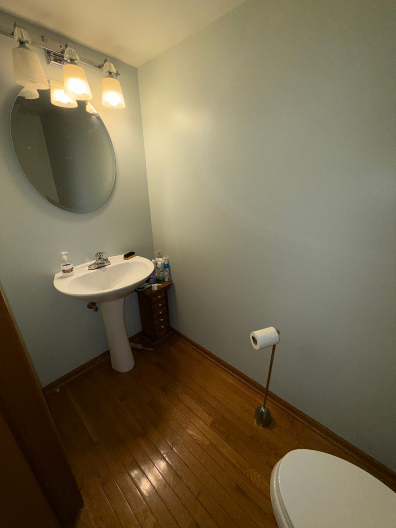 206 CHRISTINE Way, Bolingbrook, IL 60440