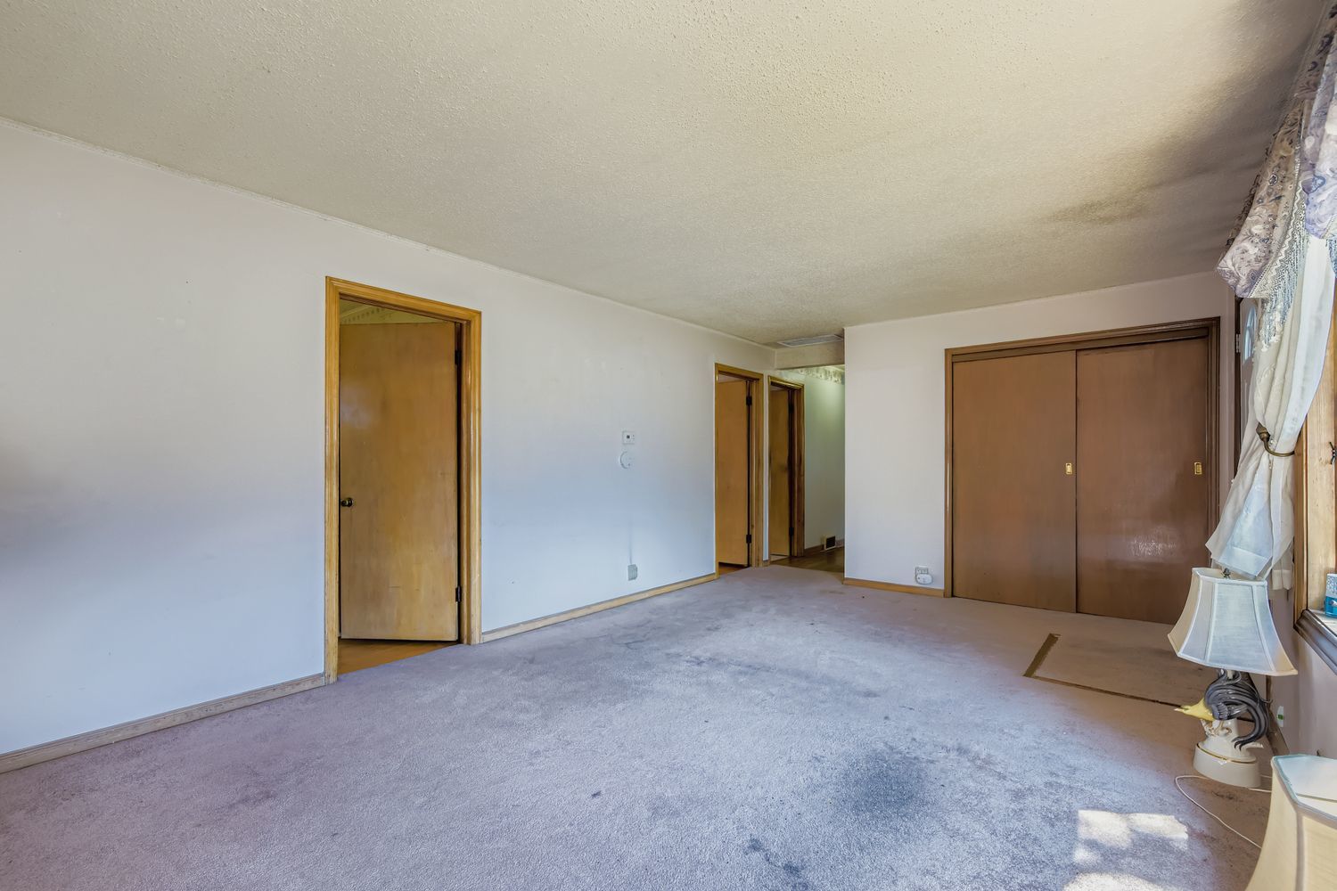 4857 S Lorel Avenue, Chicago, IL 60638