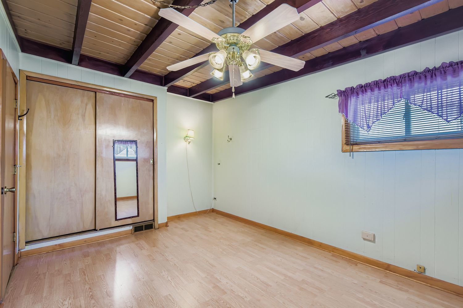 4857 S Lorel Avenue, Chicago, IL 60638