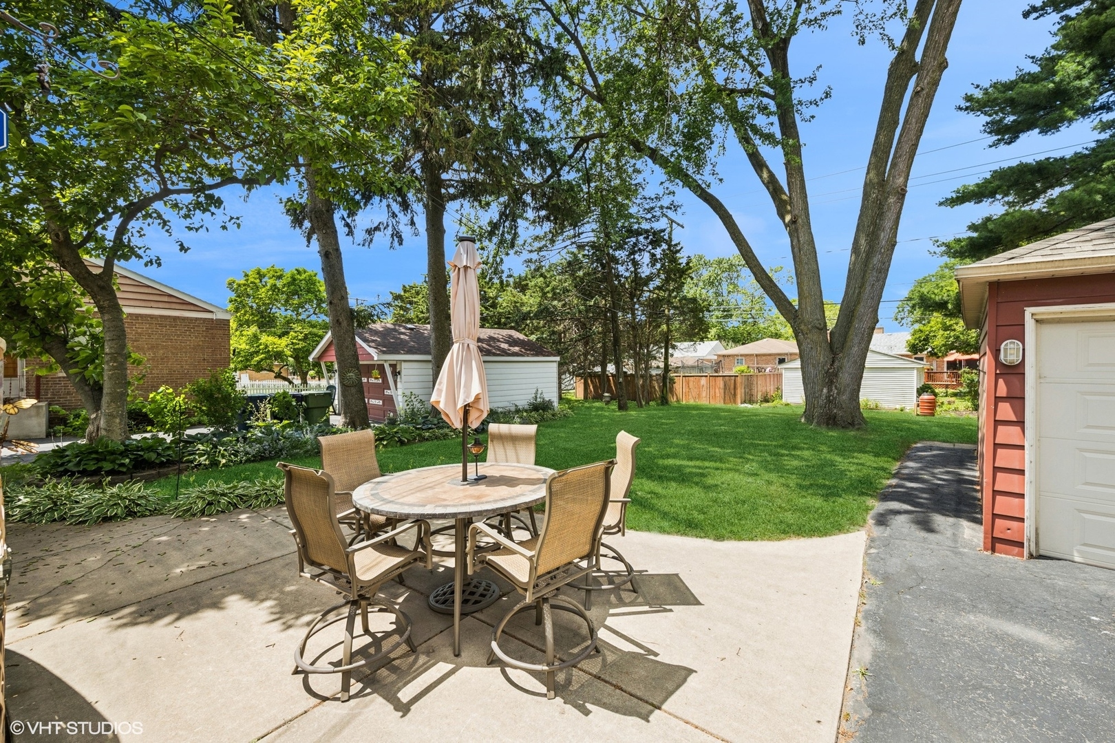 9326 S Millard Avenue, Evergreen Park, IL 60805