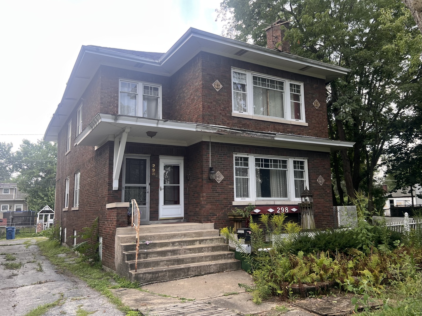 298 W 16th Street, Chicago Heights, IL 60411