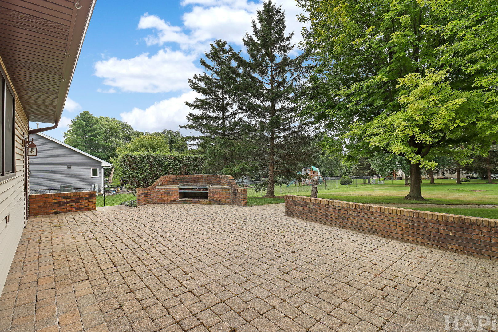 3701 W Berkshire Drive, McHenry, IL 60051