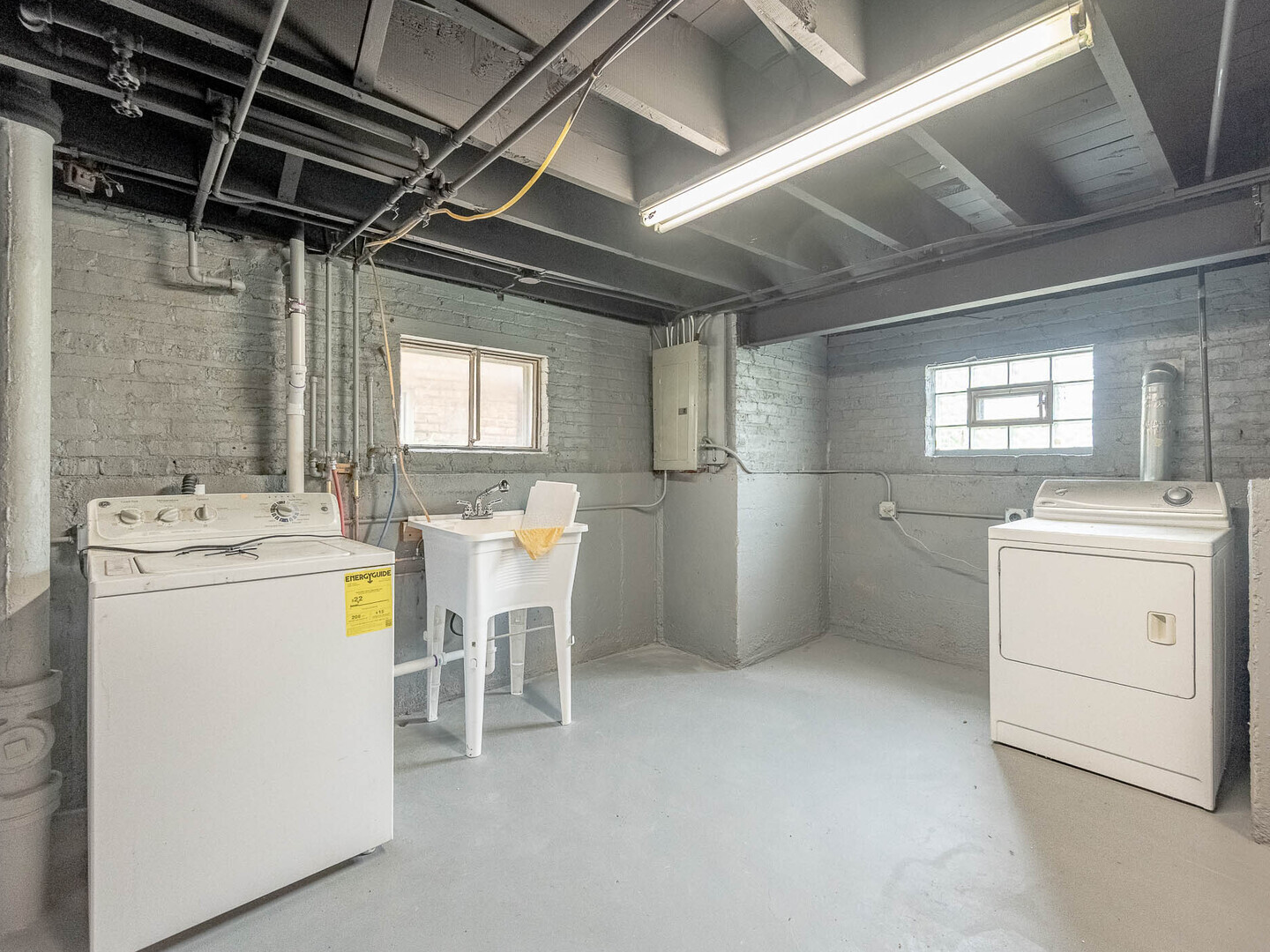 5836 N Merrimac Avenue, Chicago, IL 60646