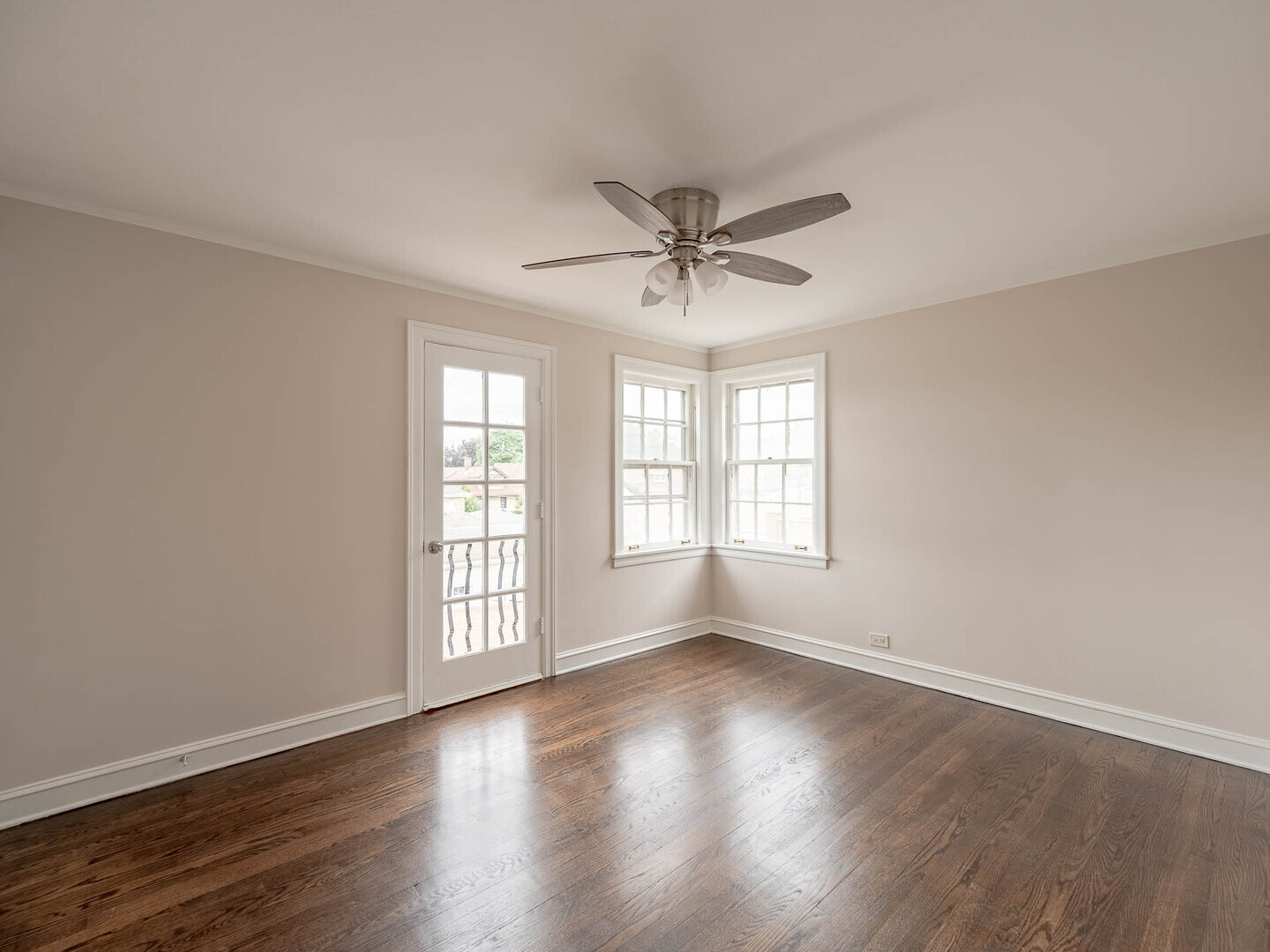5836 N Merrimac Avenue, Chicago, IL 60646