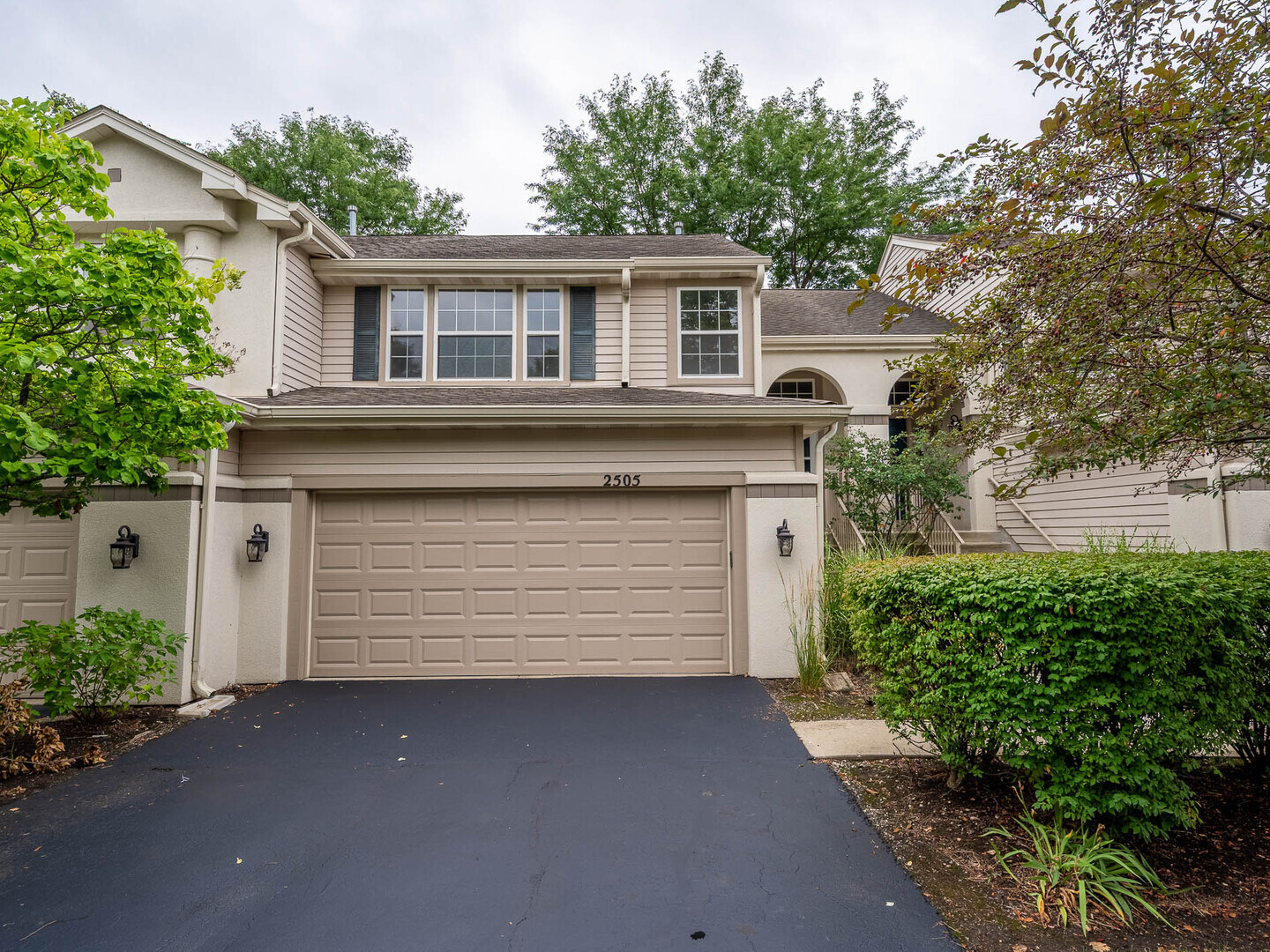 2505 Palazzo Drive, Buffalo Grove, IL 60089