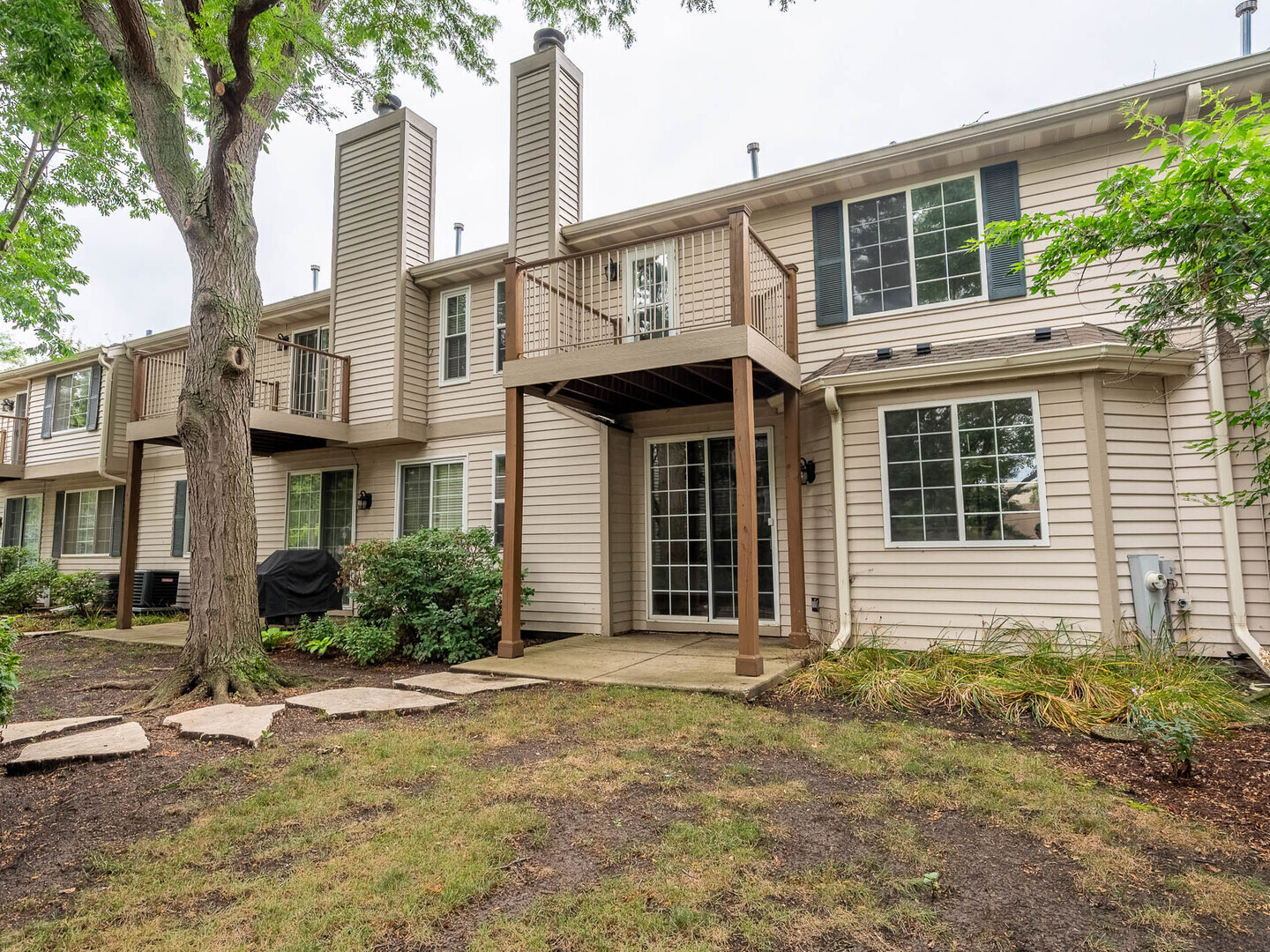 2505 Palazzo Drive, Buffalo Grove, IL 60089