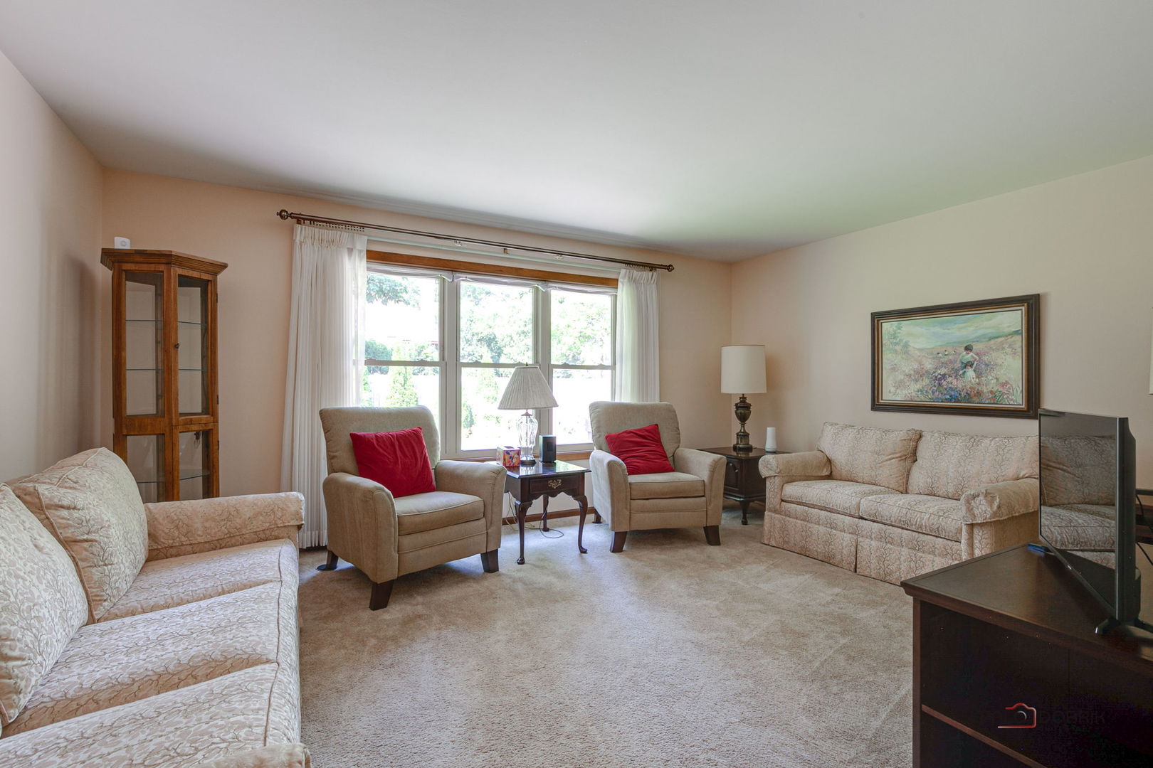 246 N Greenleaf Street, Gurnee, IL 60031
