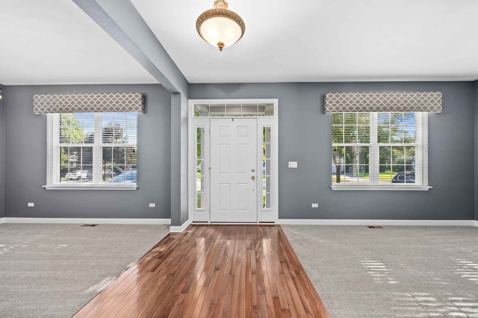 725 Delacourte Avenue, Bolingbrook, IL 60490