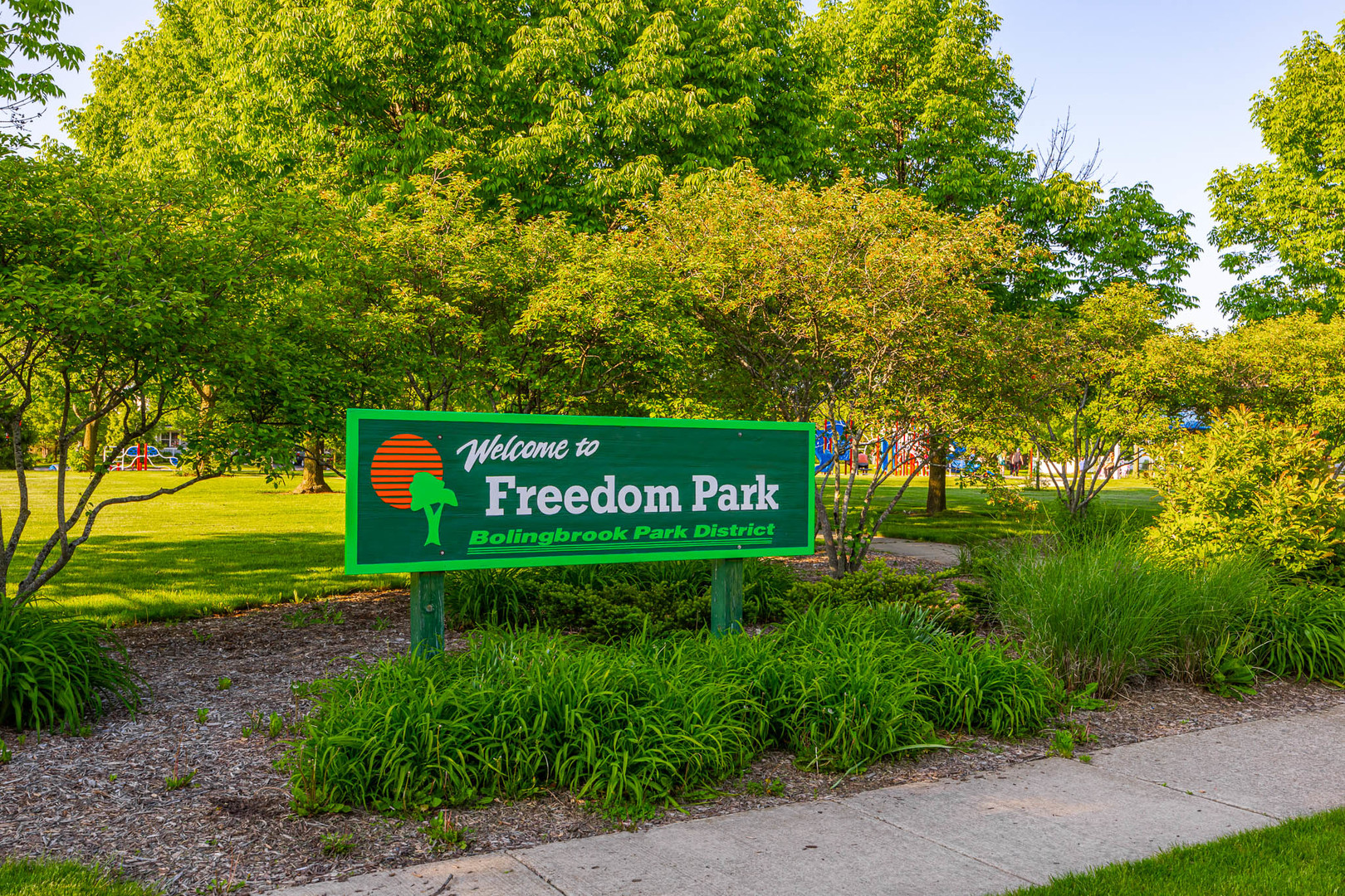 725 Delacourte Avenue, Bolingbrook, IL 60490