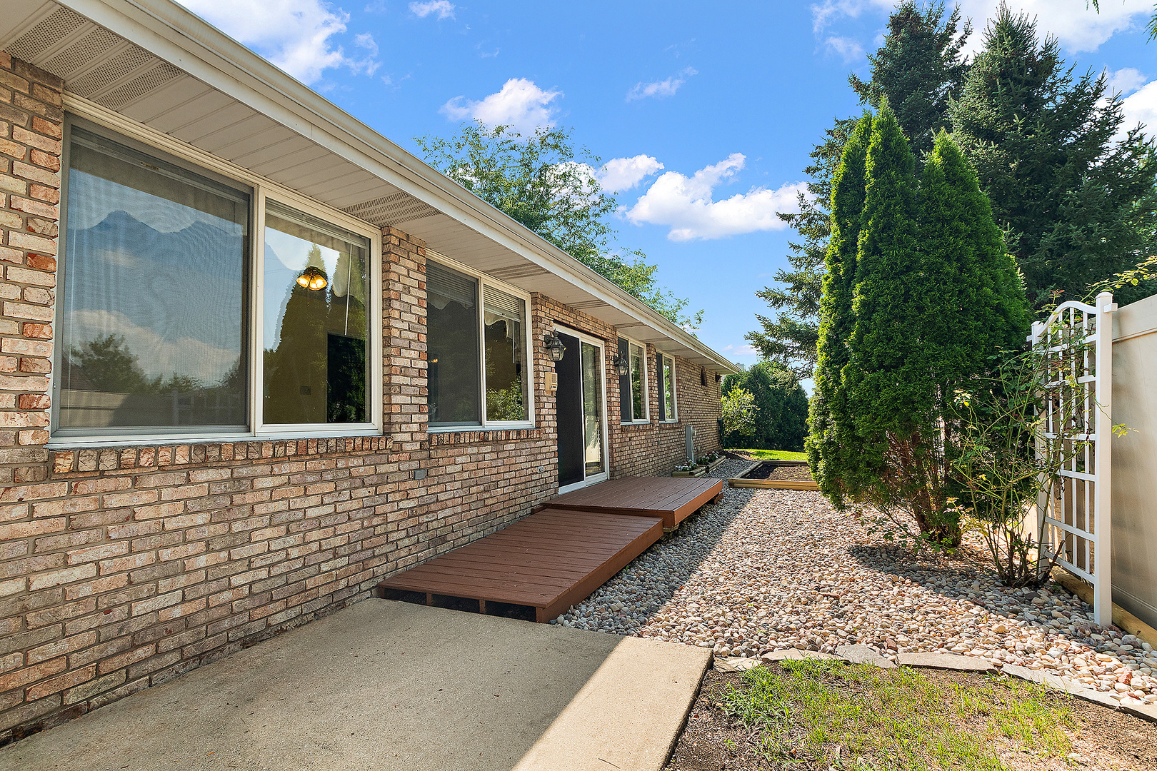 631 Holtz Street, Manteno, IL 60950