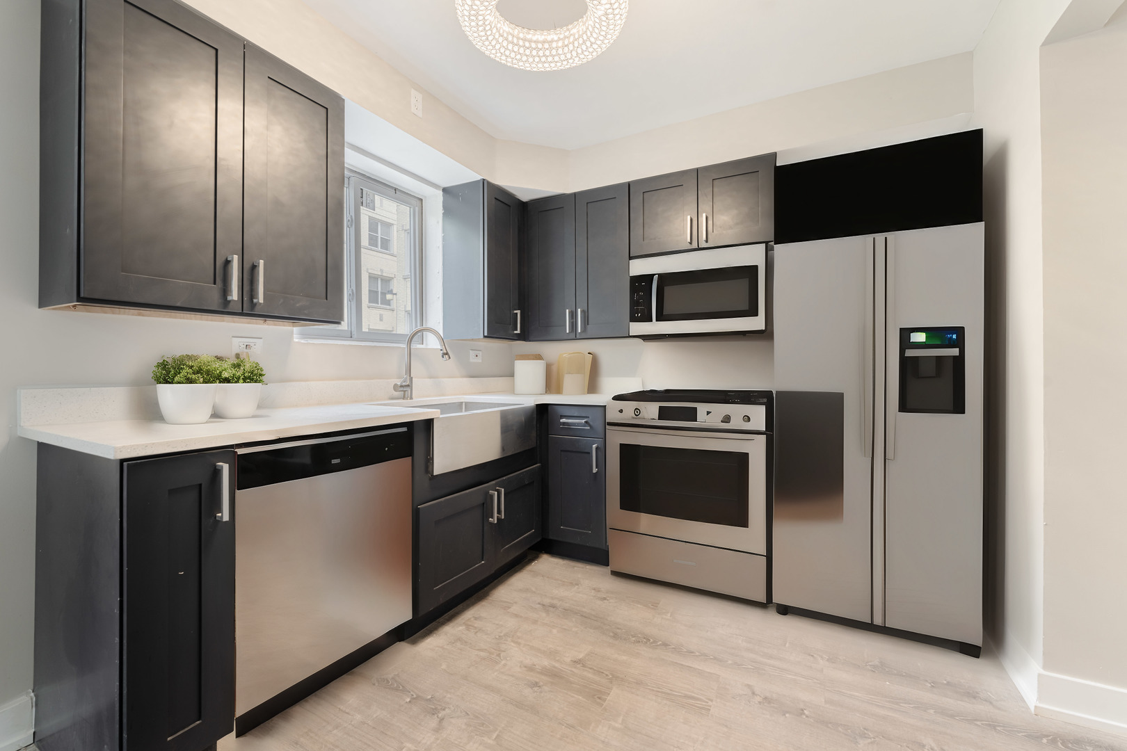 8313 S Ingleside Avenue, Chicago, IL 60619