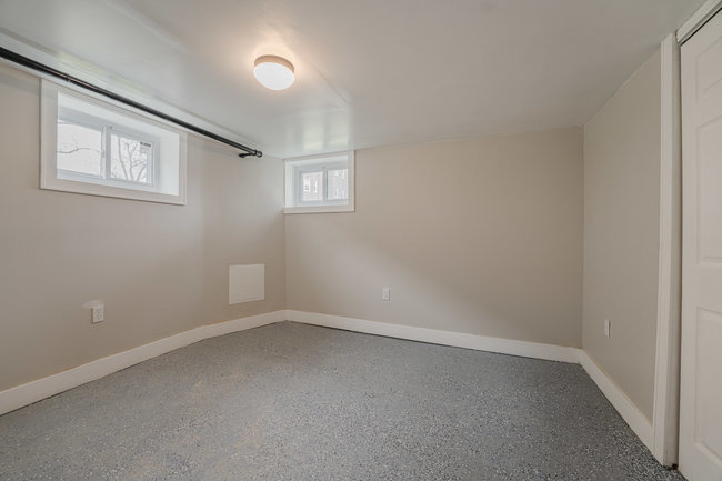 8313 S Ingleside Avenue, Chicago, IL 60619