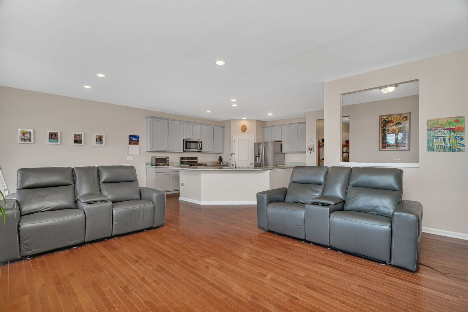 2603 Mclellan Boulevard, Yorkville, IL 60560