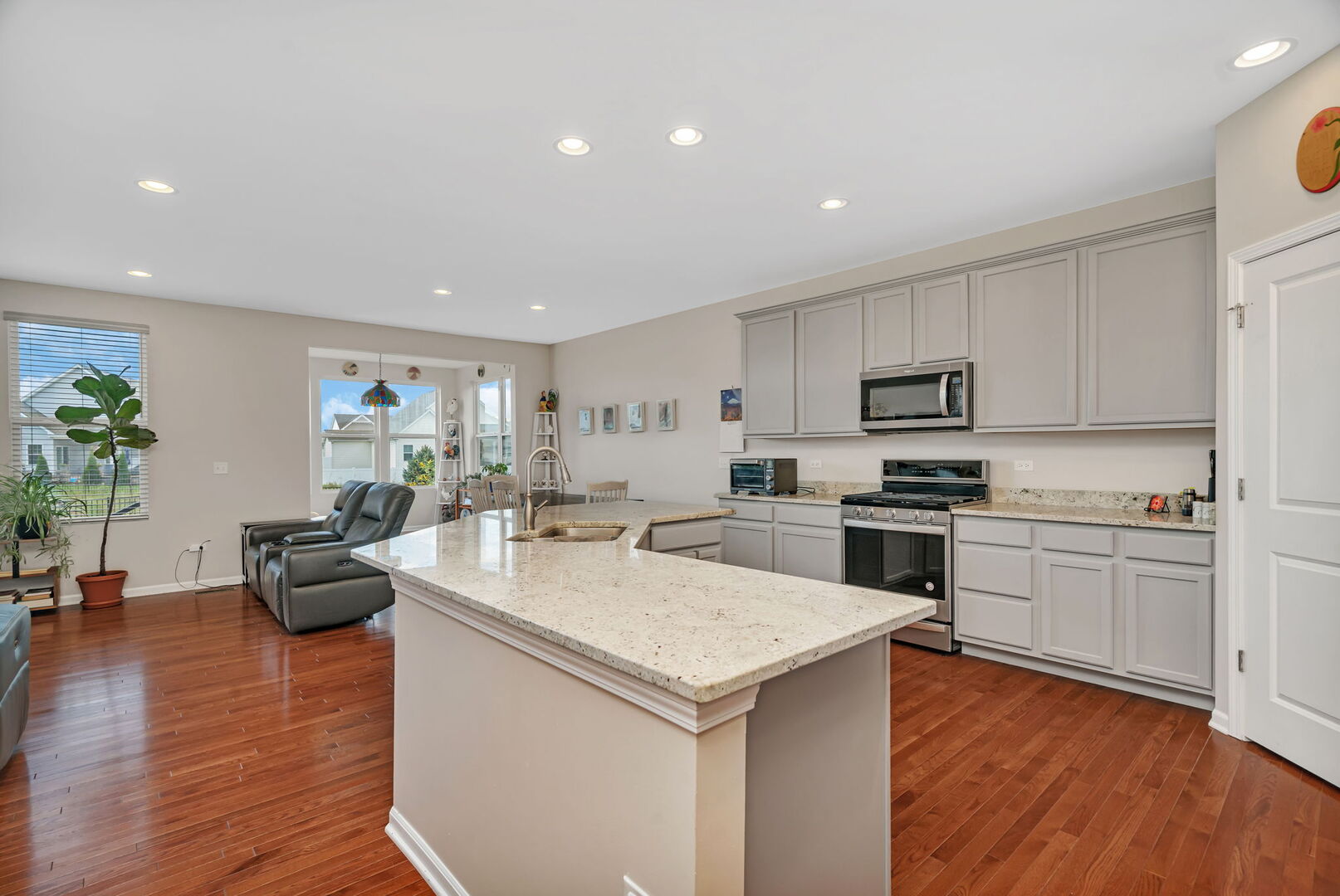 2603 Mclellan Boulevard, Yorkville, IL 60560
