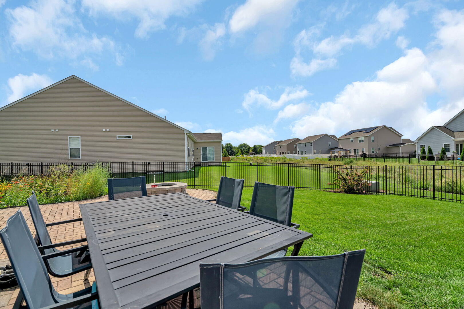 2603 Mclellan Boulevard, Yorkville, IL 60560