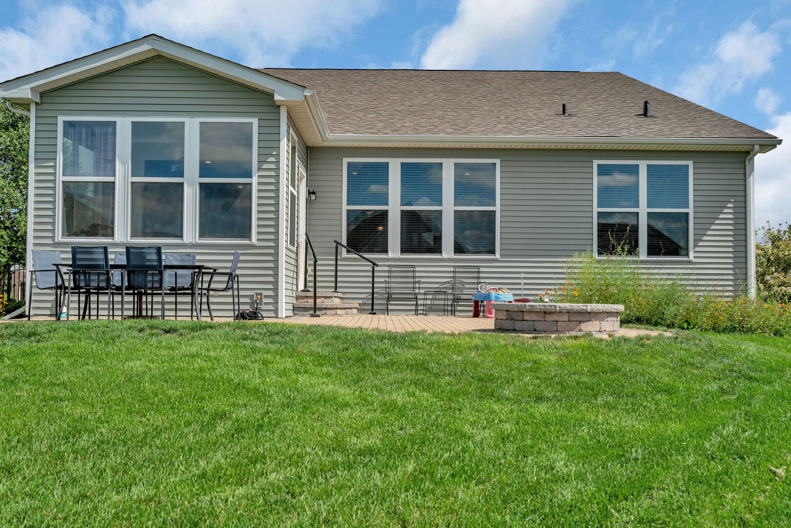 2603 Mclellan Boulevard, Yorkville, IL 60560