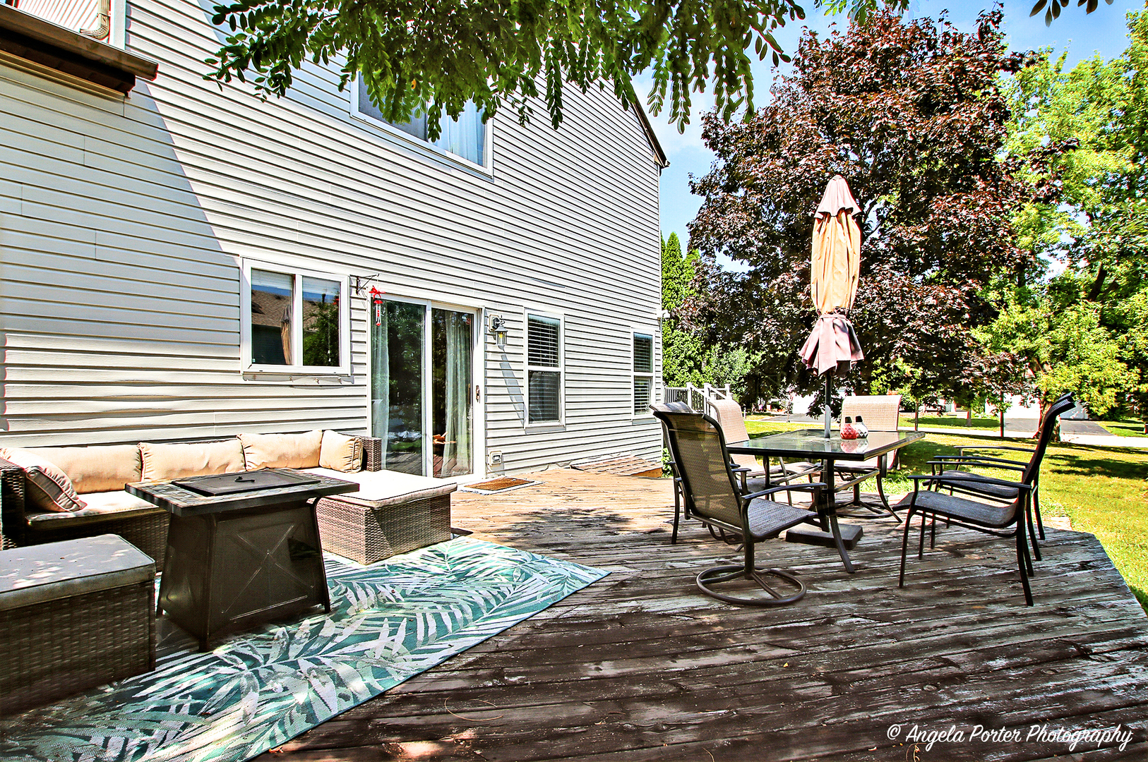 513 N Emerson Lane, Hainesville, IL 60030