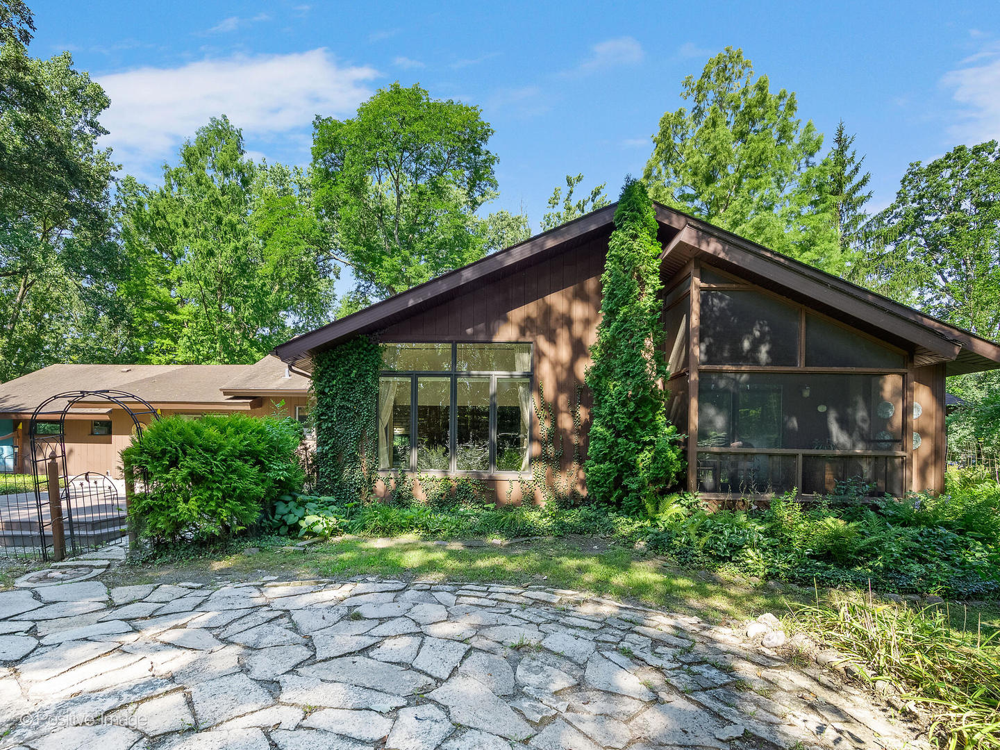 1919 Thornwood Lane, Riverwoods, IL 60015