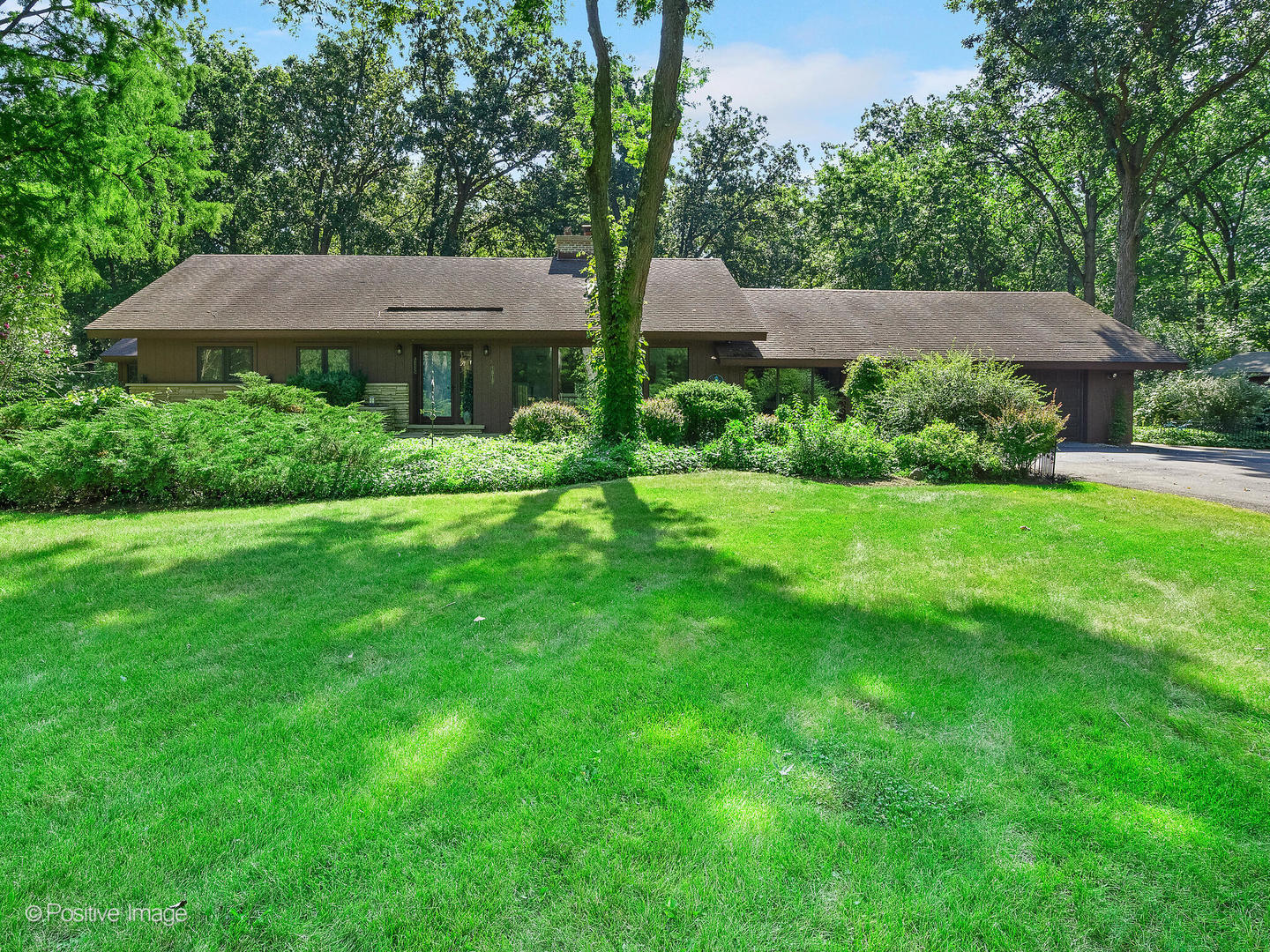 1919 Thornwood Lane, Riverwoods, IL 60015