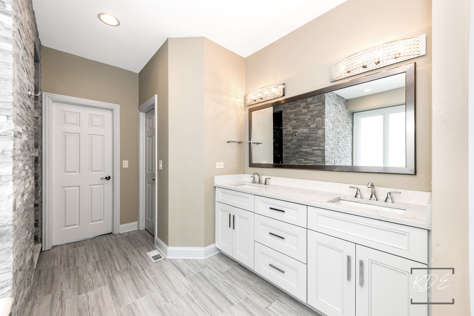 3136 Treesdale Court, Naperville, IL 60564