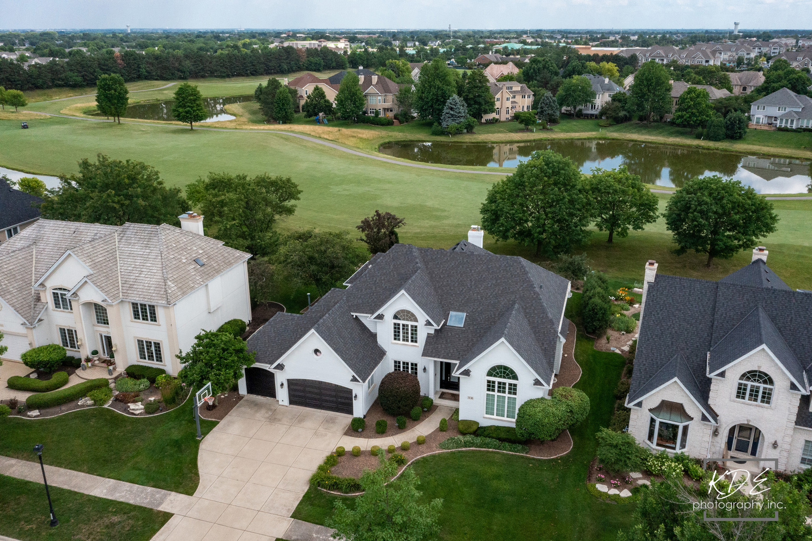 3136 Treesdale Court, Naperville, IL 60564