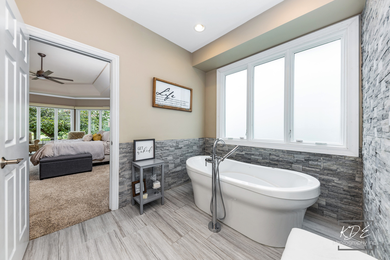 3136 Treesdale Court, Naperville, IL 60564