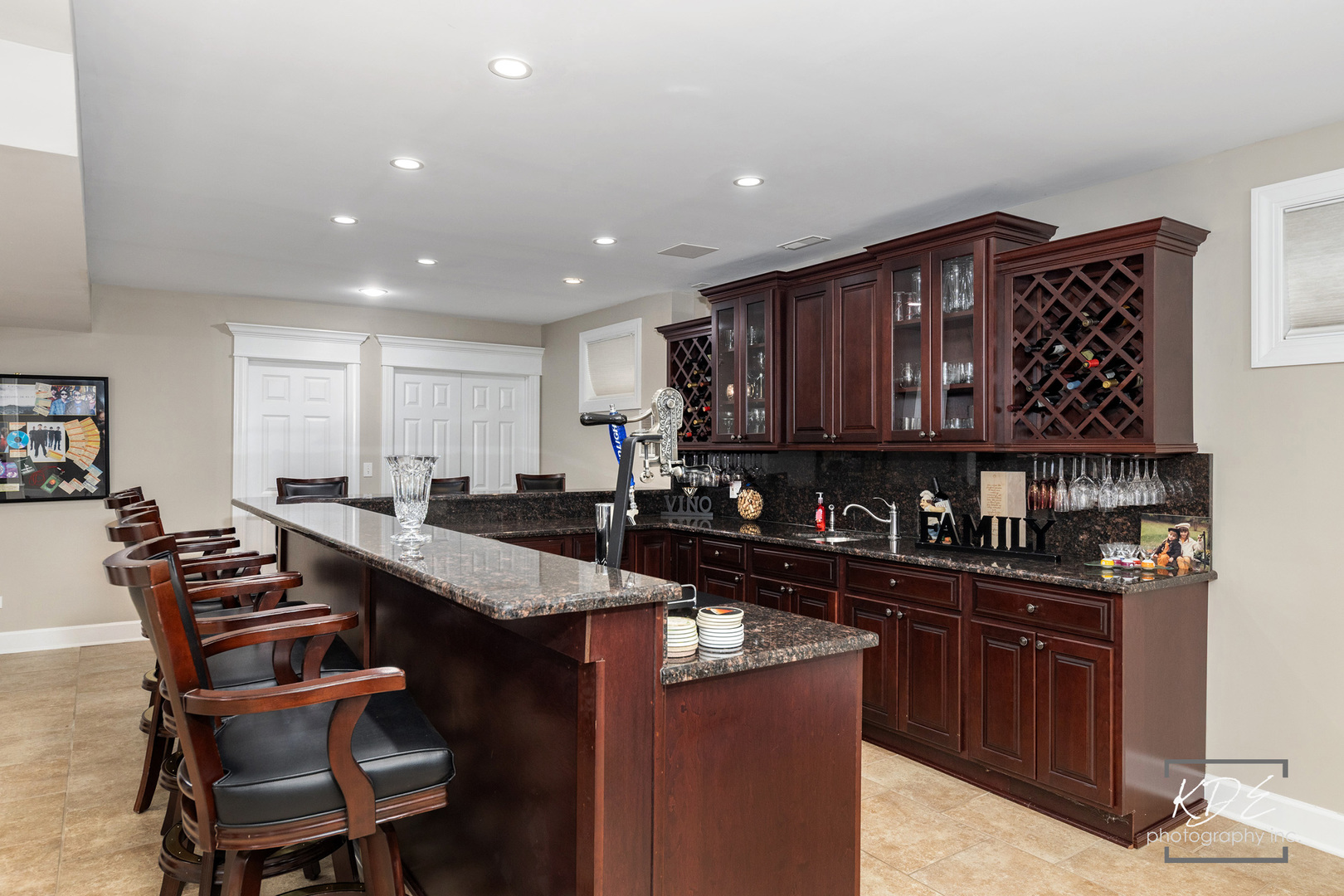 3136 Treesdale Court, Naperville, IL 60564
