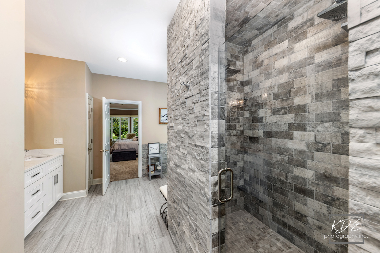 3136 Treesdale Court, Naperville, IL 60564