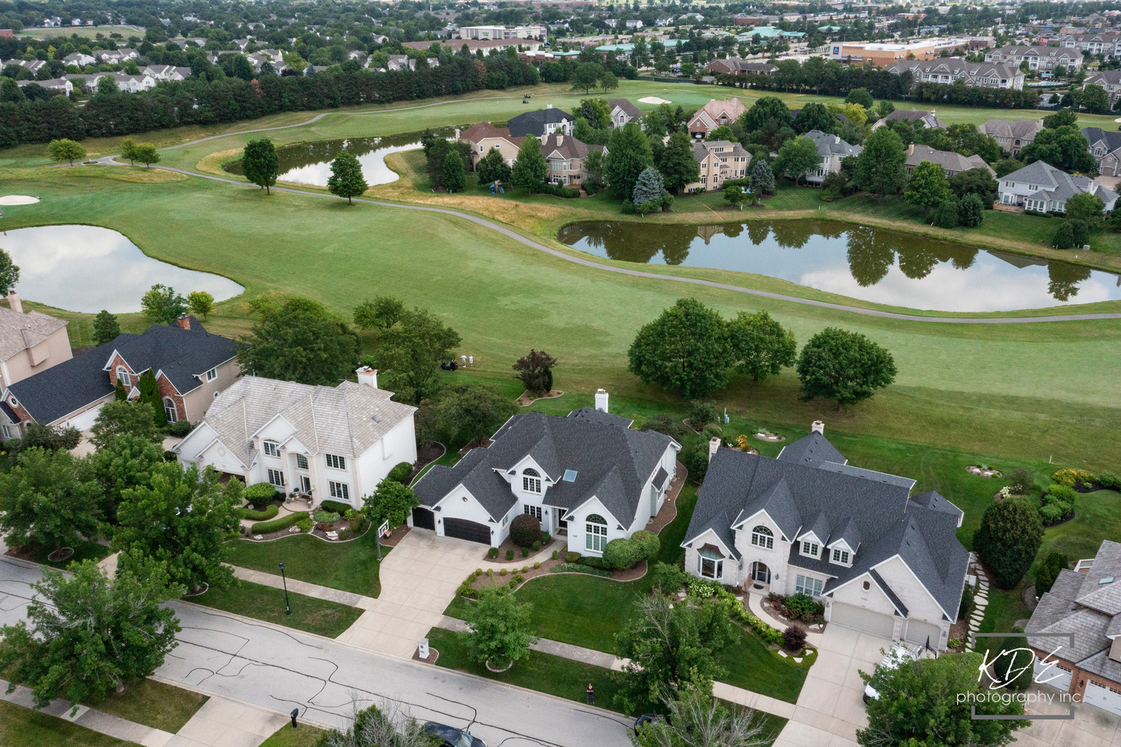 3136 Treesdale Court, Naperville, IL 60564