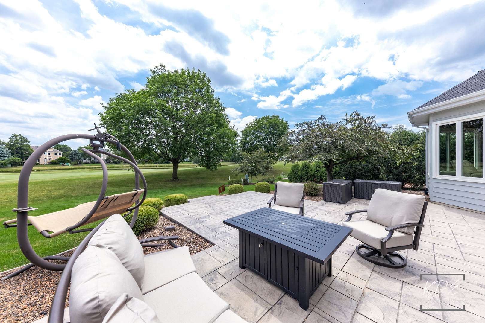 3136 Treesdale Court, Naperville, IL 60564