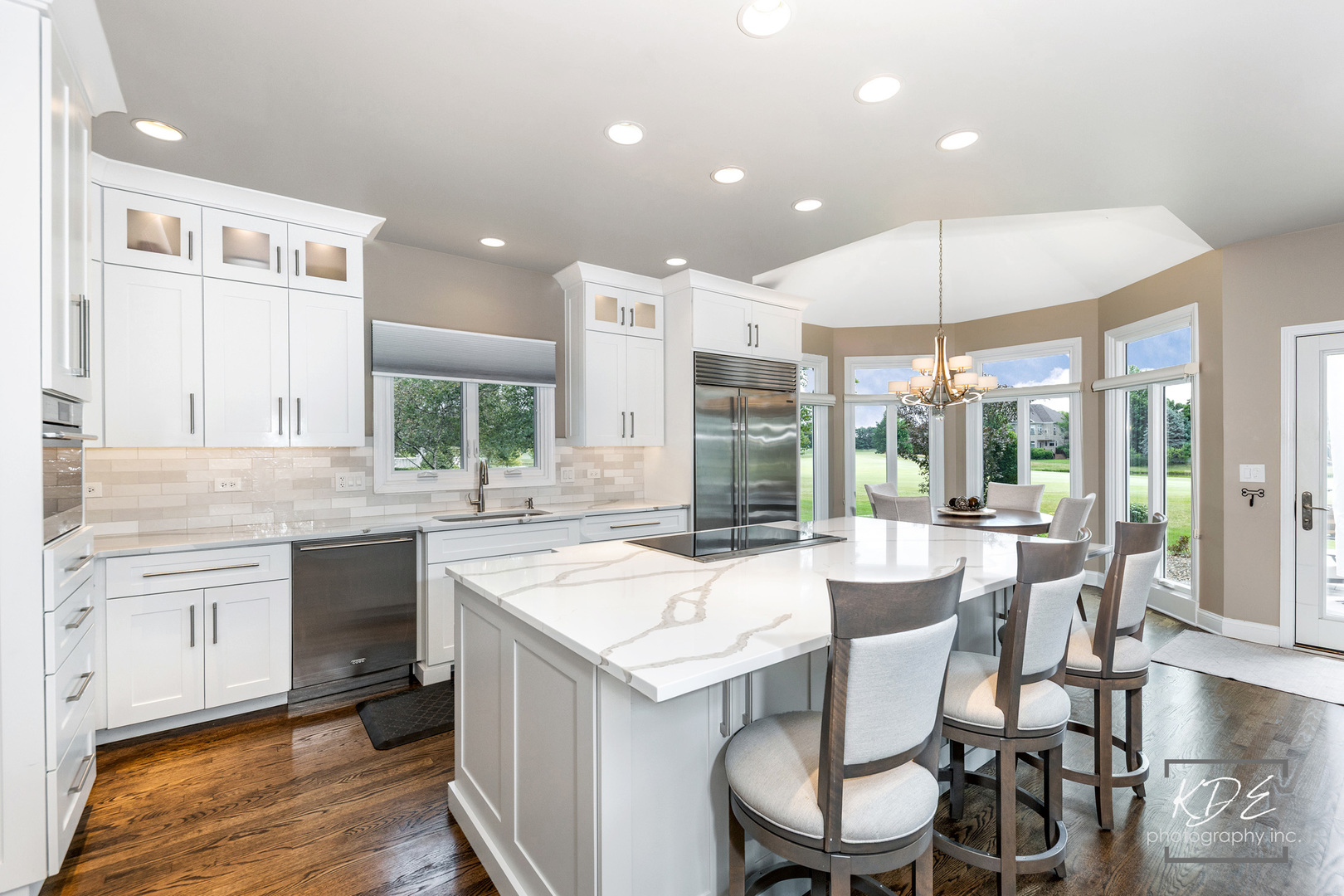 3136 Treesdale Court, Naperville, IL 60564