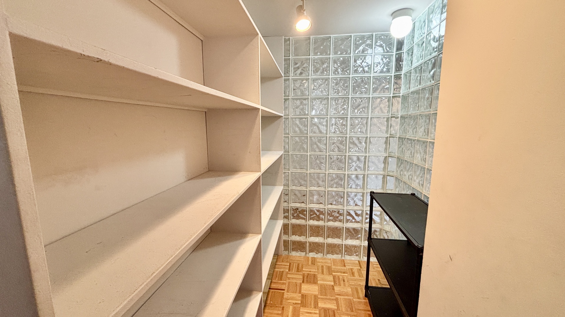 2020 N Lincoln Park West Avenue #6E, Chicago, IL 60614