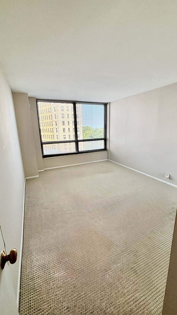 2020 N Lincoln Park West Avenue #6E, Chicago, IL 60614