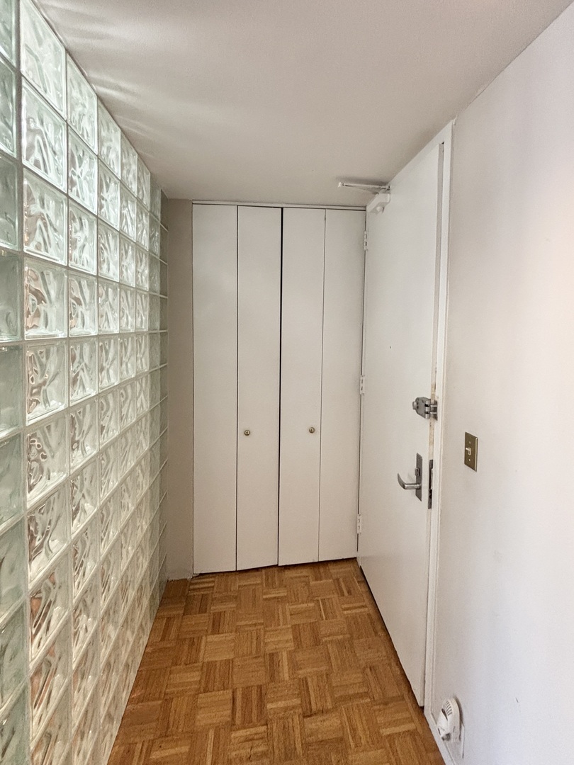 2020 N Lincoln Park West Avenue #6E, Chicago, IL 60614