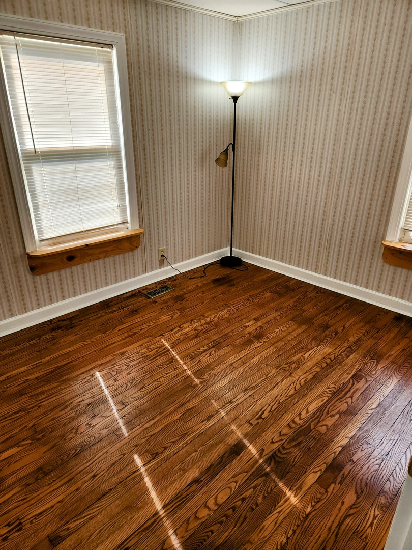 421 N Neltnor Boulevard, West Chicago, IL 60185