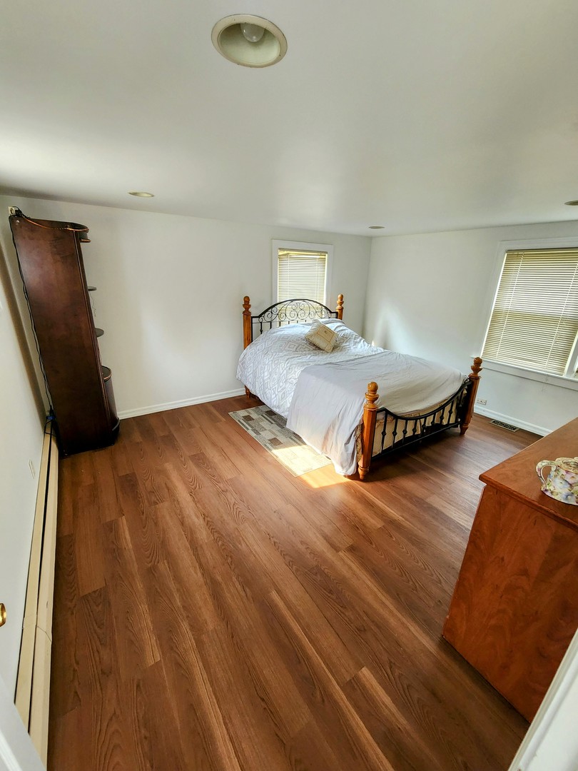421 N Neltnor Boulevard, West Chicago, IL 60185