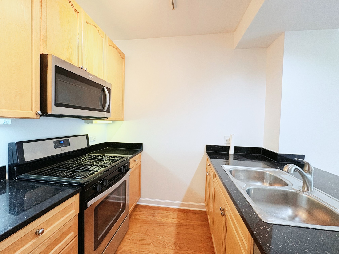 1250 S Michigan Avenue #600, Chicago, IL 60605