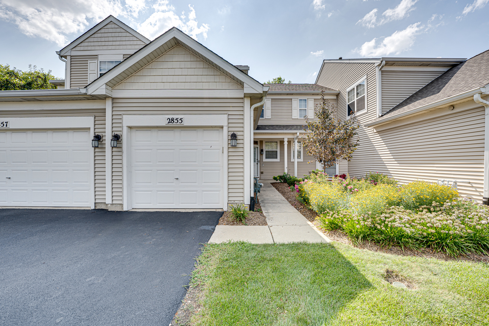 2855 Vernal Lane, Naperville, IL 60564