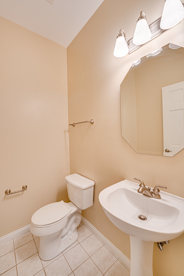 2855 Vernal Lane, Naperville, IL 60564