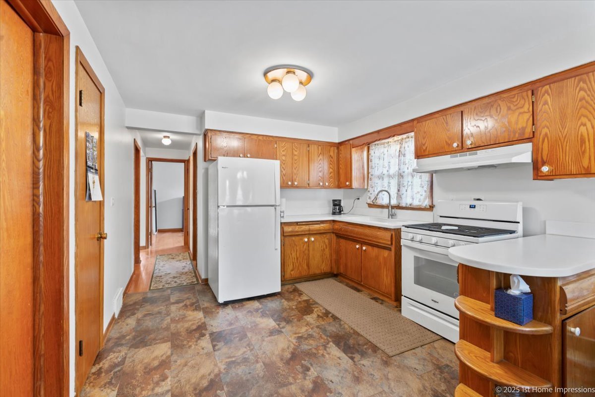11214 S Sacramento Avenue, Chicago, IL 60655