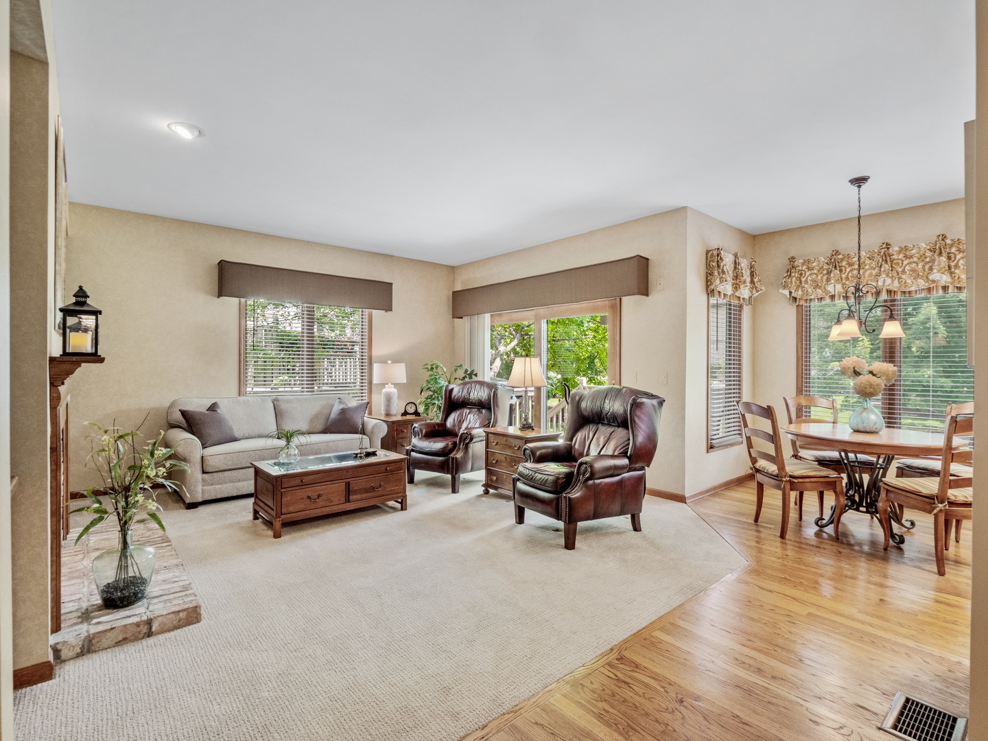 1N639 Augusta Court, Winfield, IL 60190