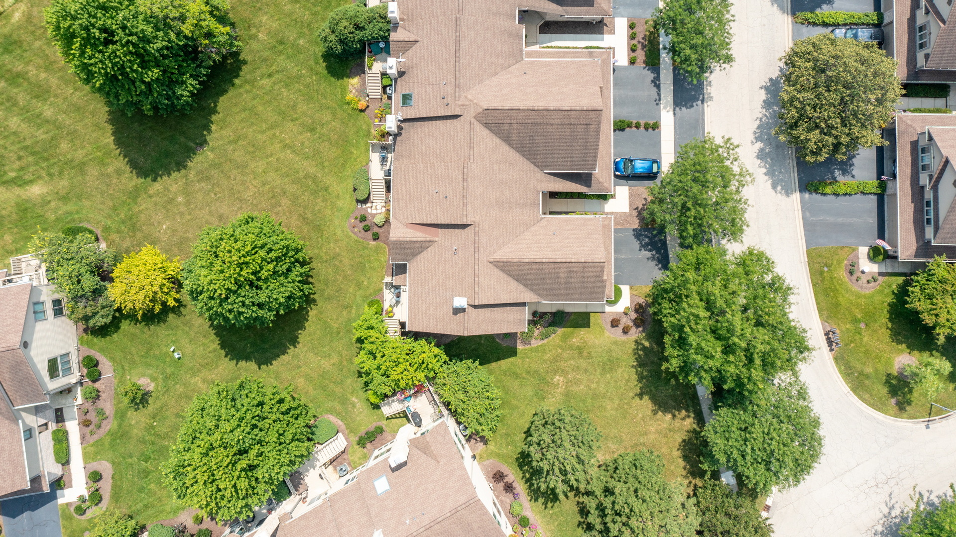 1N639 Augusta Court, Winfield, IL 60190