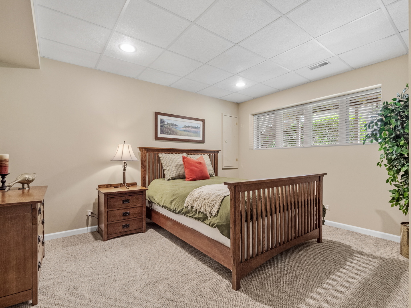 1N639 Augusta Court, Winfield, IL 60190