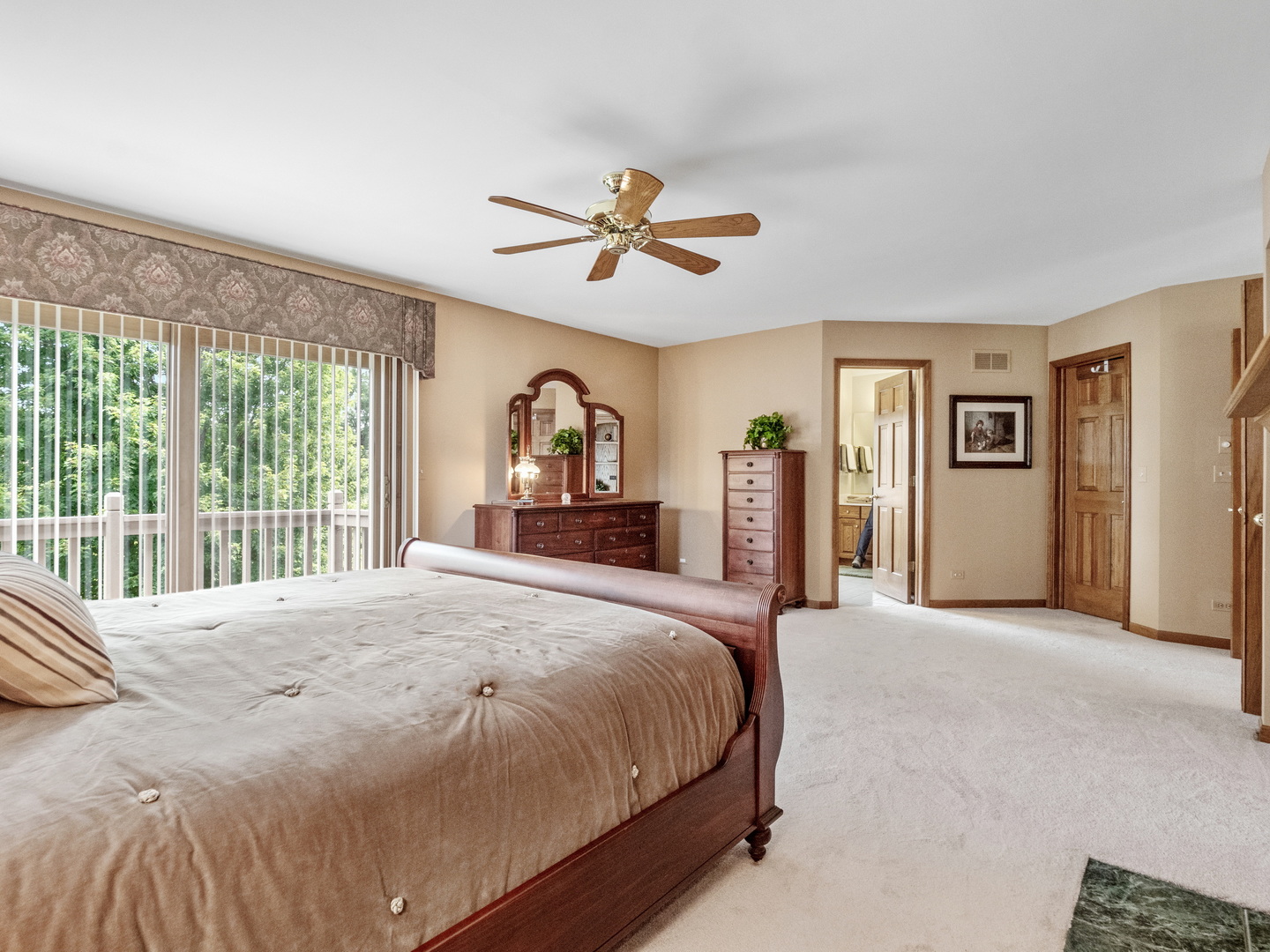 1N639 Augusta Court, Winfield, IL 60190