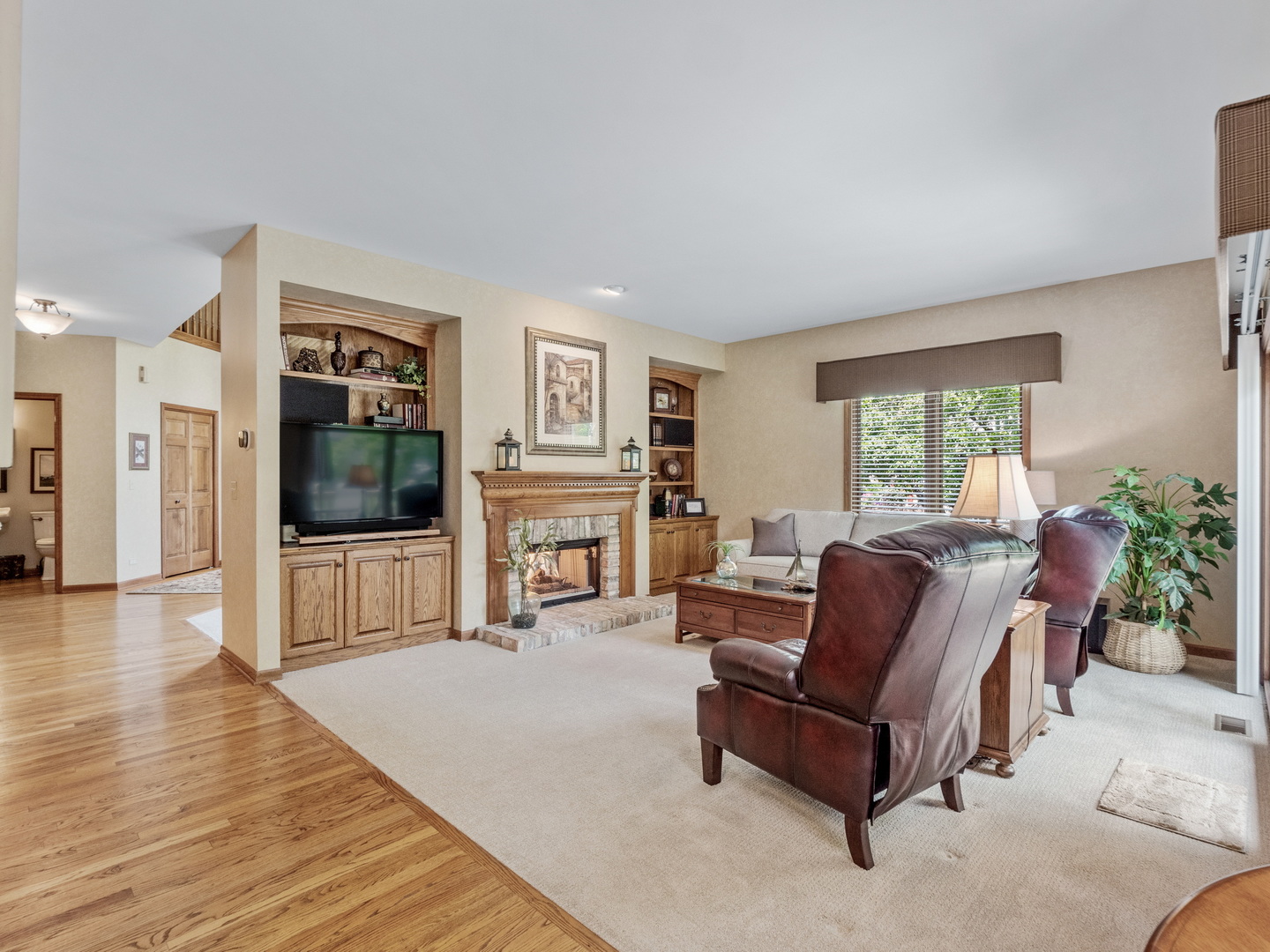 1N639 Augusta Court, Winfield, IL 60190