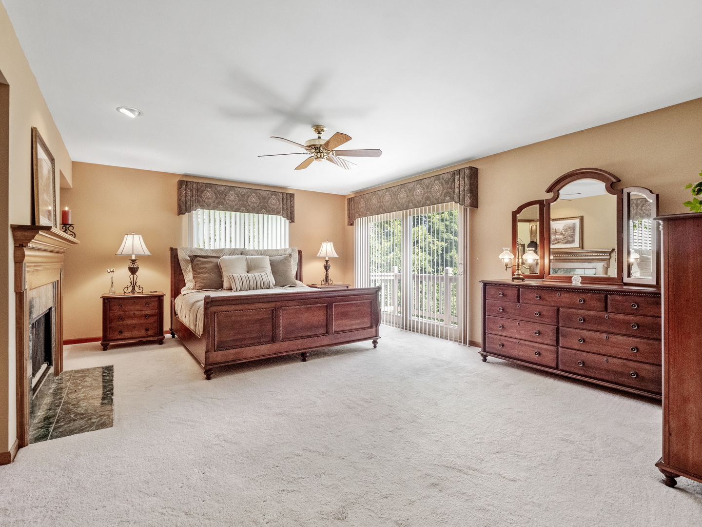 1N639 Augusta Court, Winfield, IL 60190