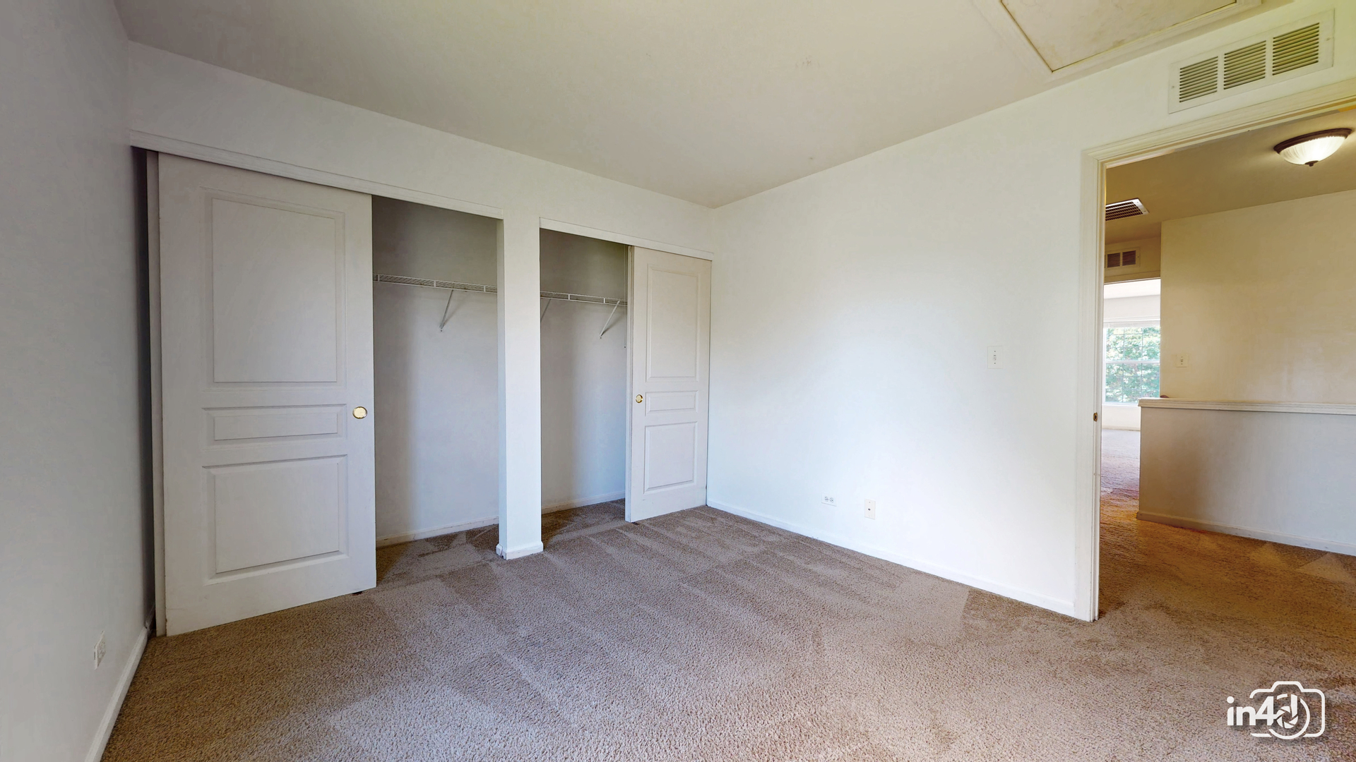 529 METROPOLITAN Street, Aurora, IL 60502