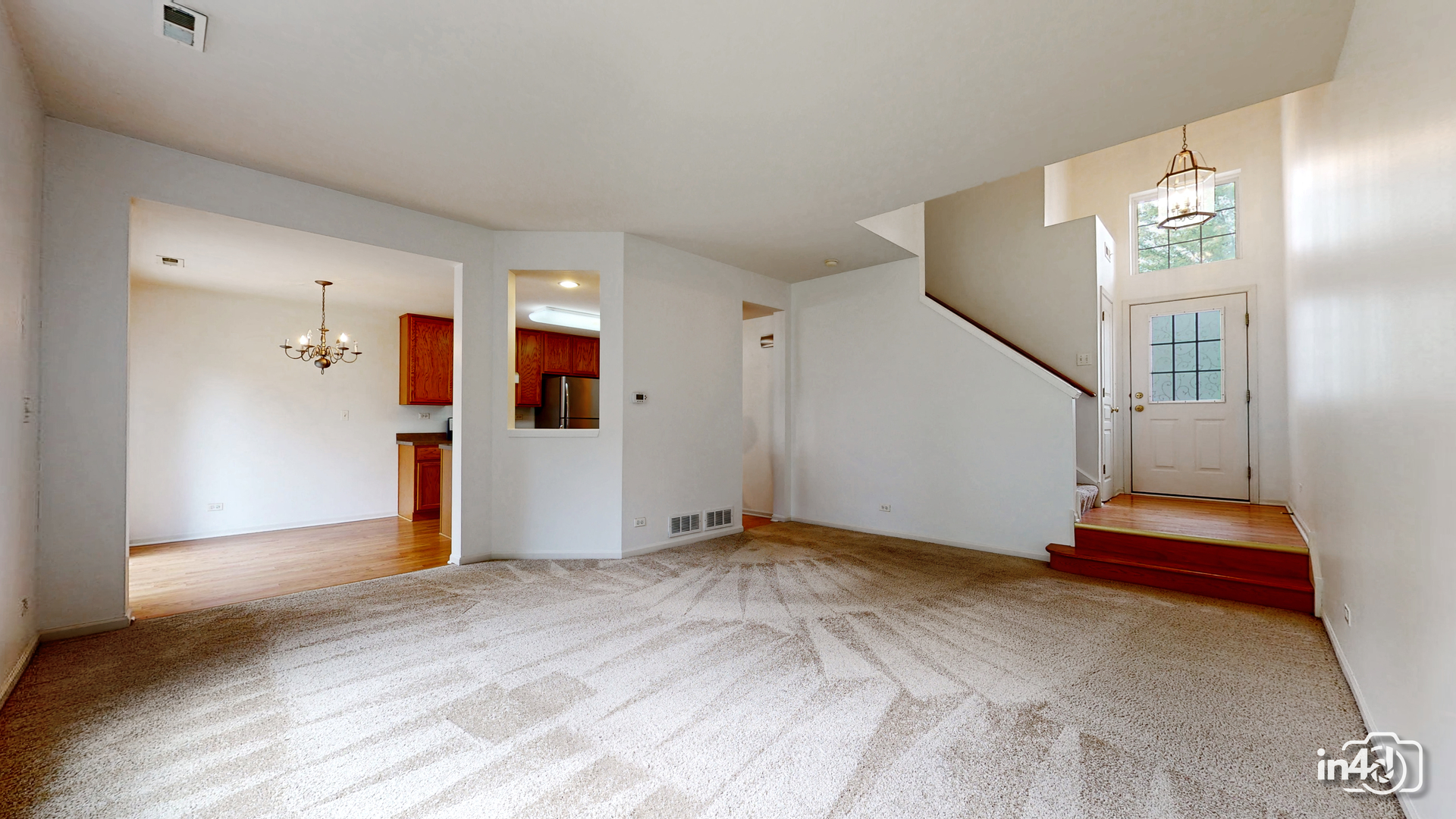 529 METROPOLITAN Street, Aurora, IL 60502