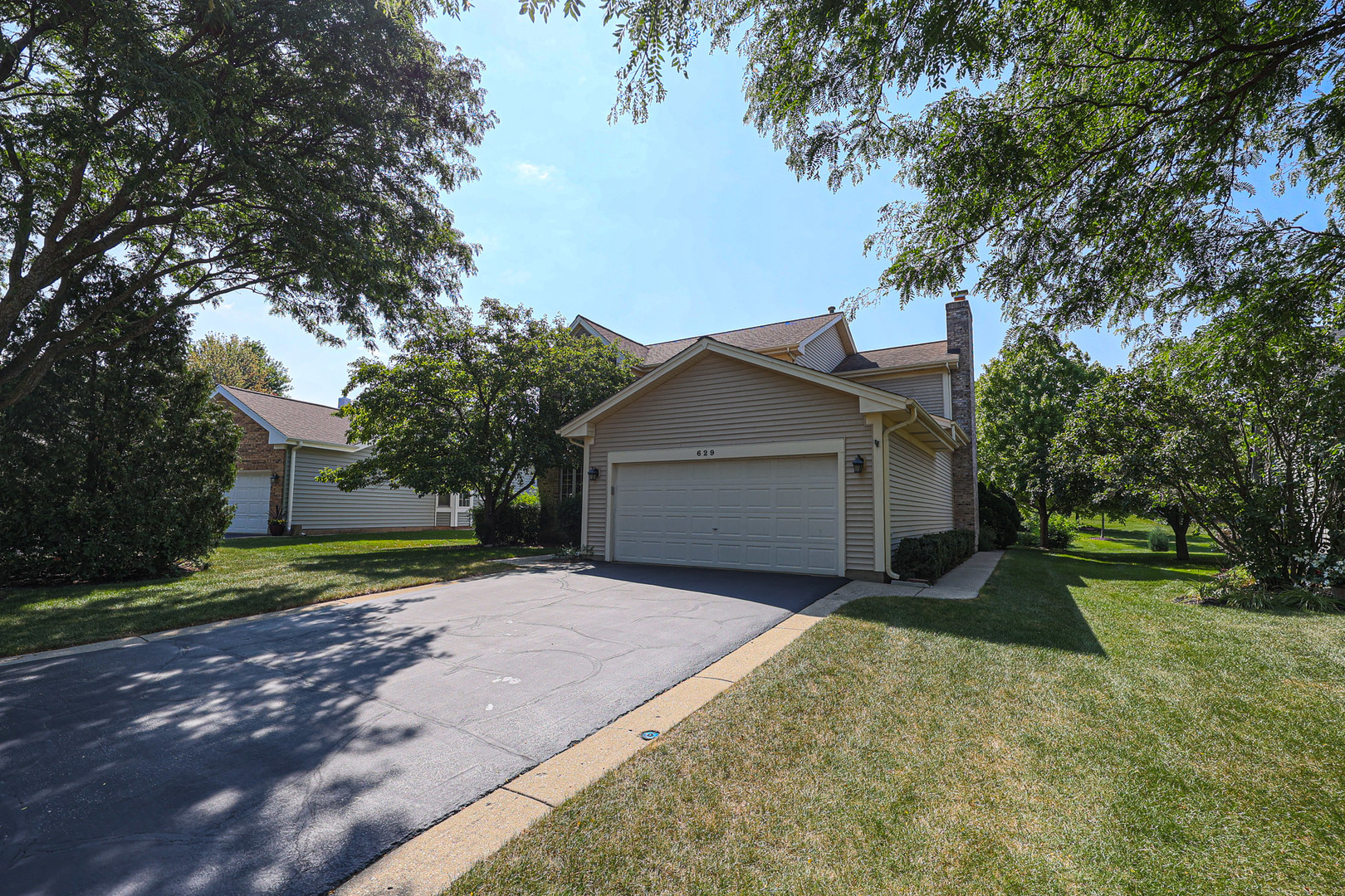 629 Dogleg Lane, Bartlett, IL 60103